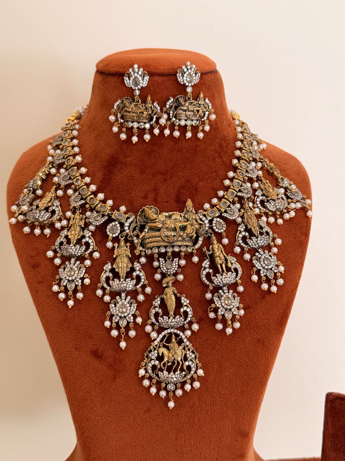 Grand Dashavatar Bridal Necklace Set