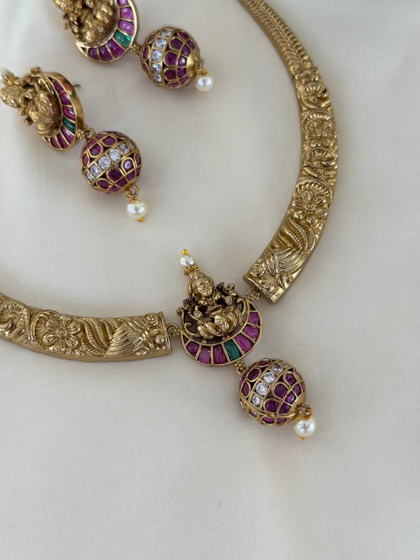 Floral Ball Drop Hasli Necklace Set with Matching Earrings
