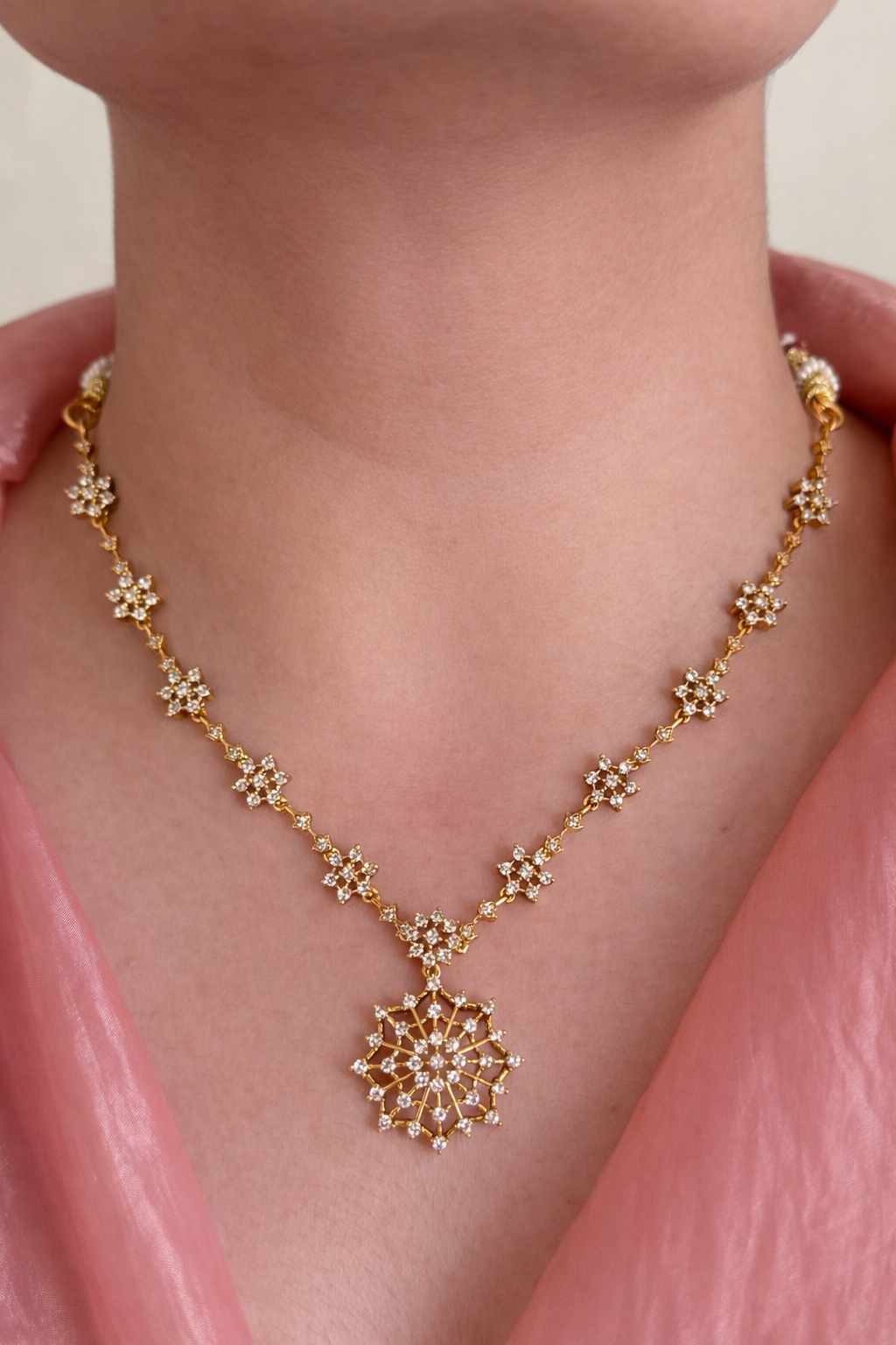 Diamond look-alike necklace set