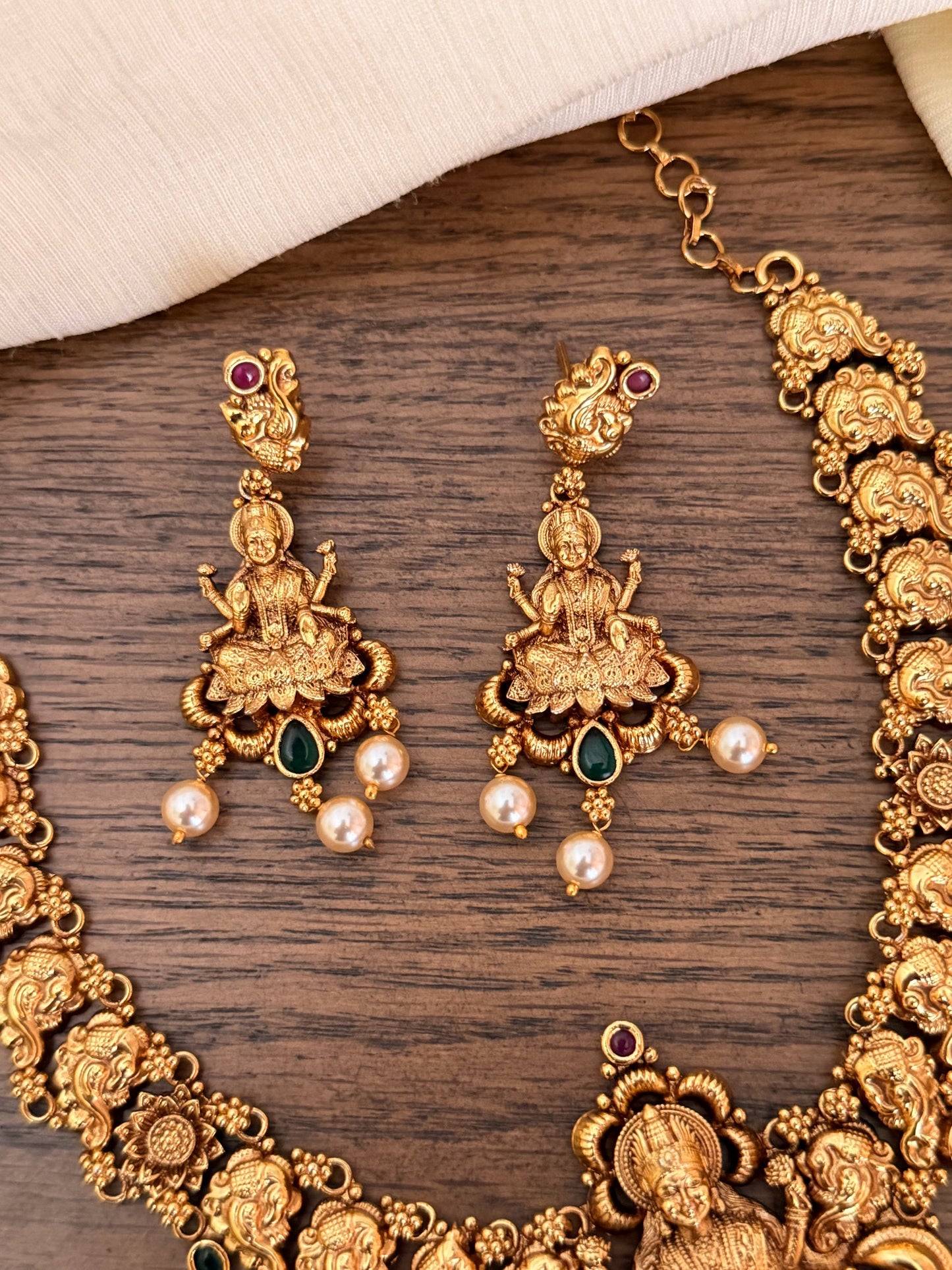 Antique Gold Look Temple Jewelry Set - Goddess Lakshmi Pendant with Pearl Accents