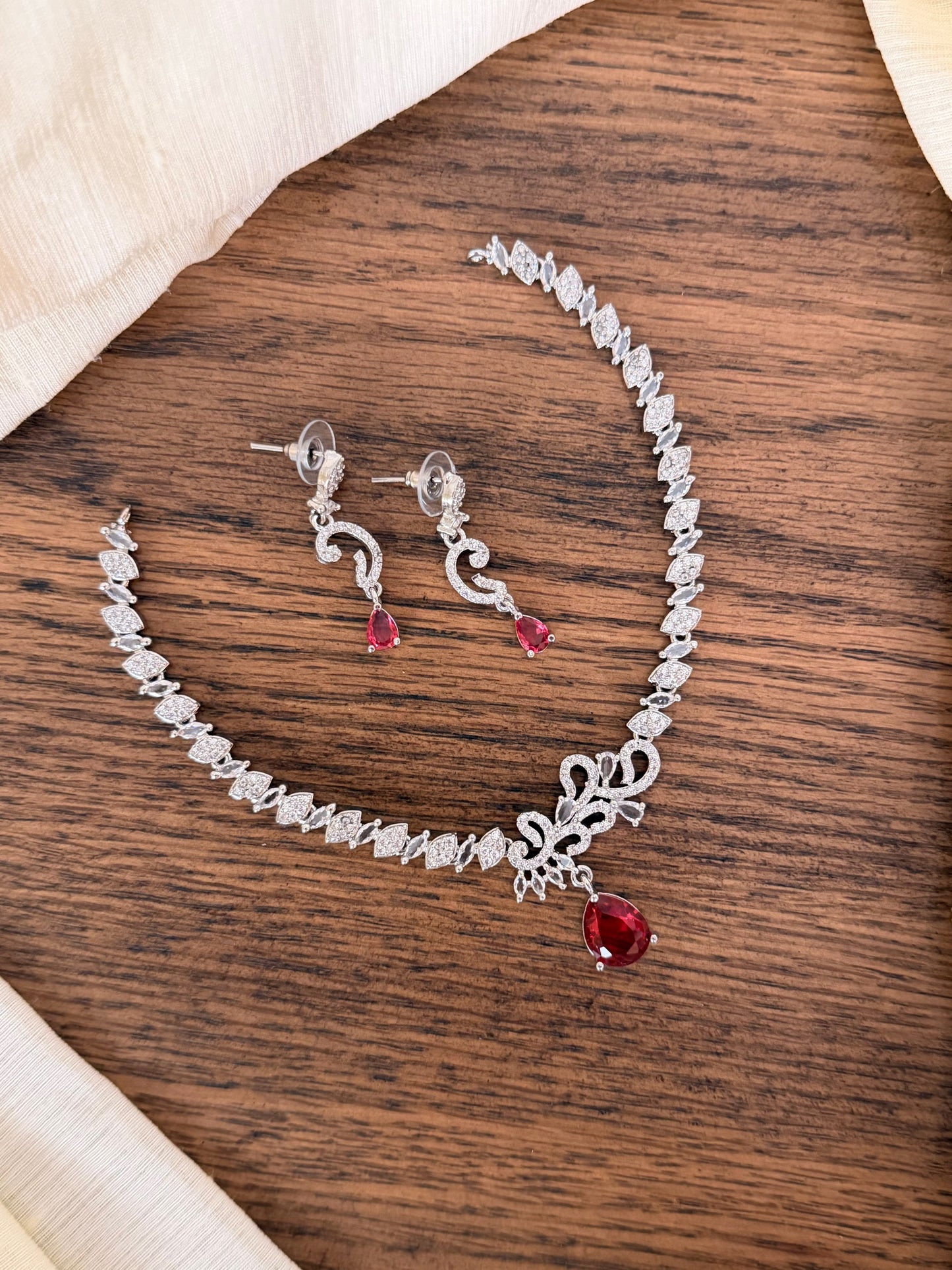 Silver tone Party Wear Necklace Set