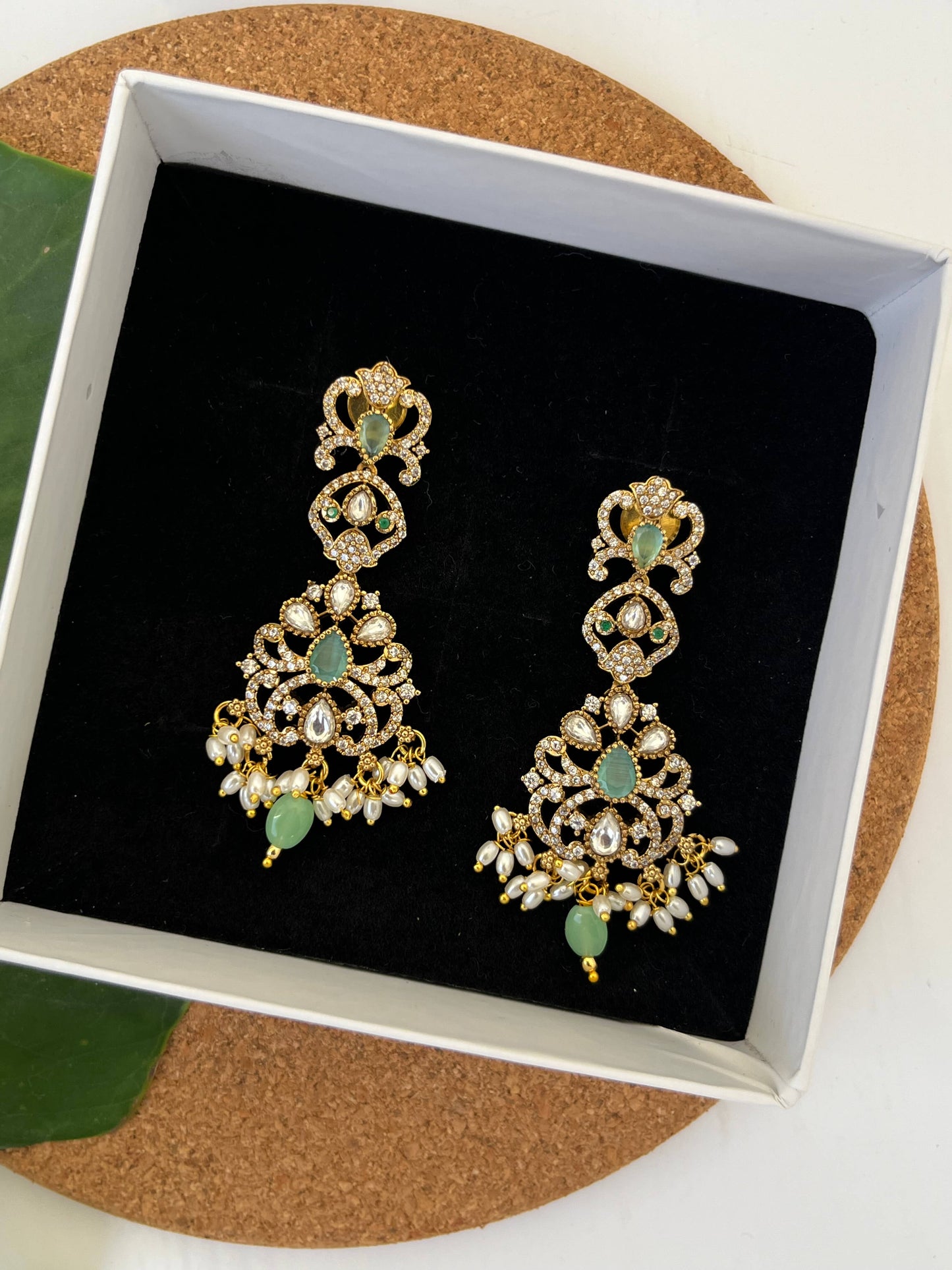 Victorian Dangler Earrings – Elegant Statement Earrings in Green, Pink & Mint