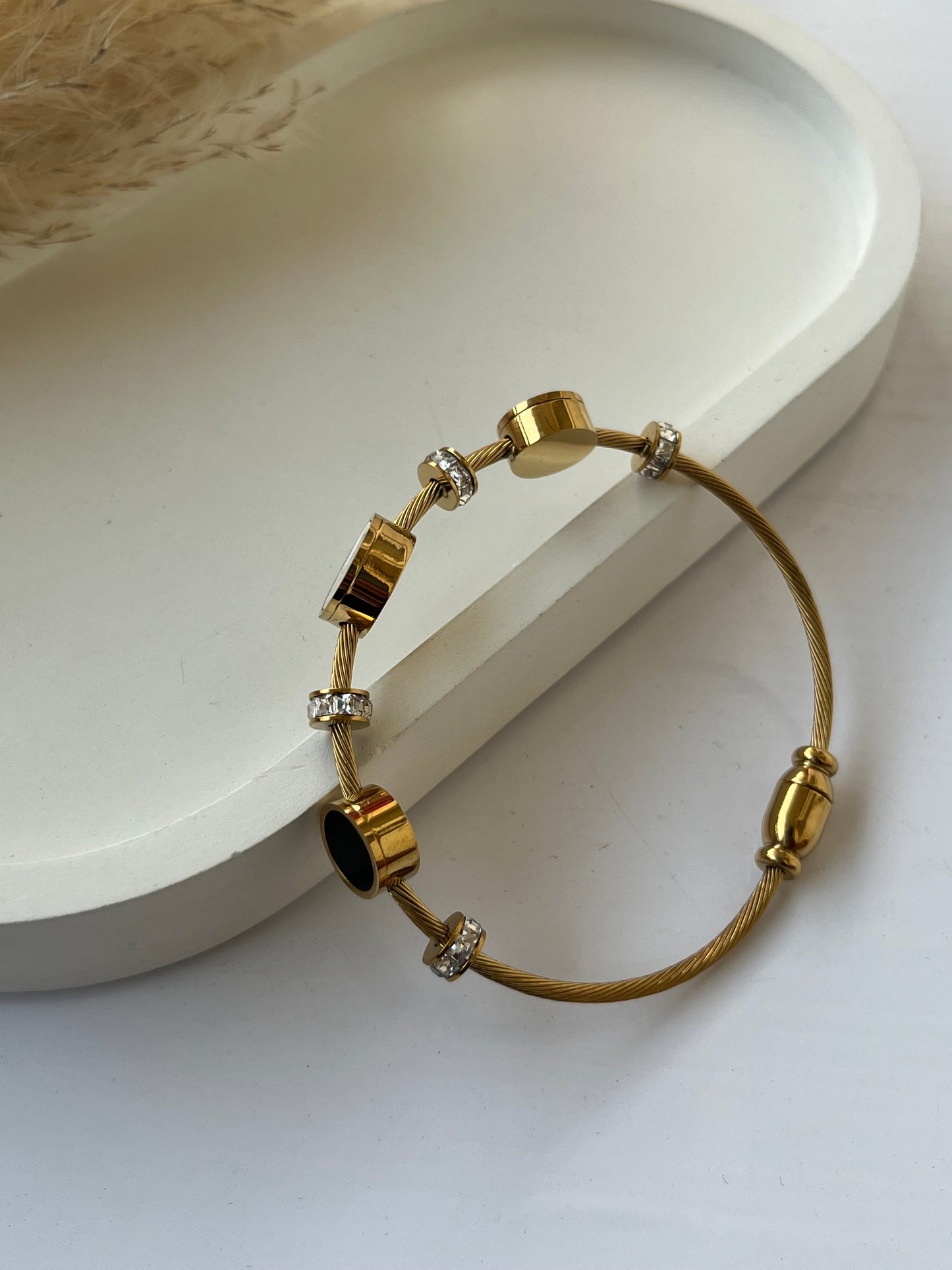 Ada Bracelet Band