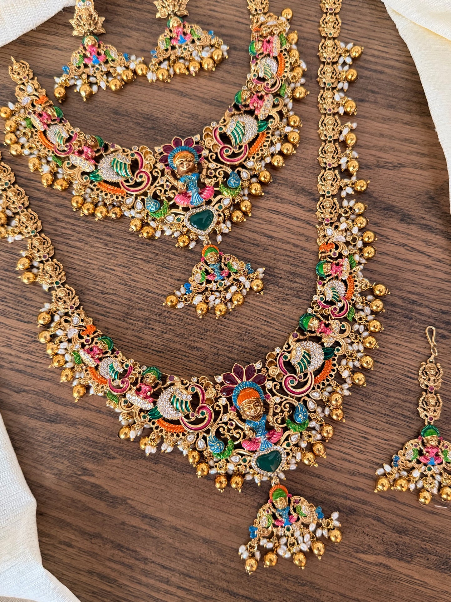 Hand painted Nakshi Temple Jewellery Set with Antique Gold Finish