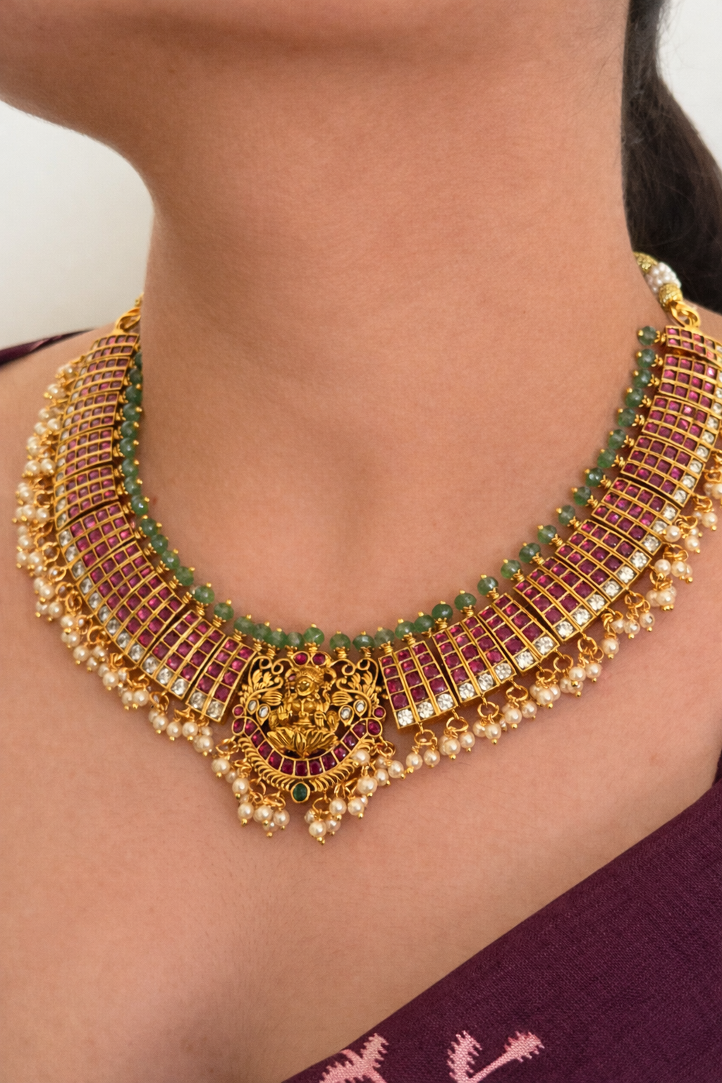 Grand Temple Style Detachable Pendant Necklace Set