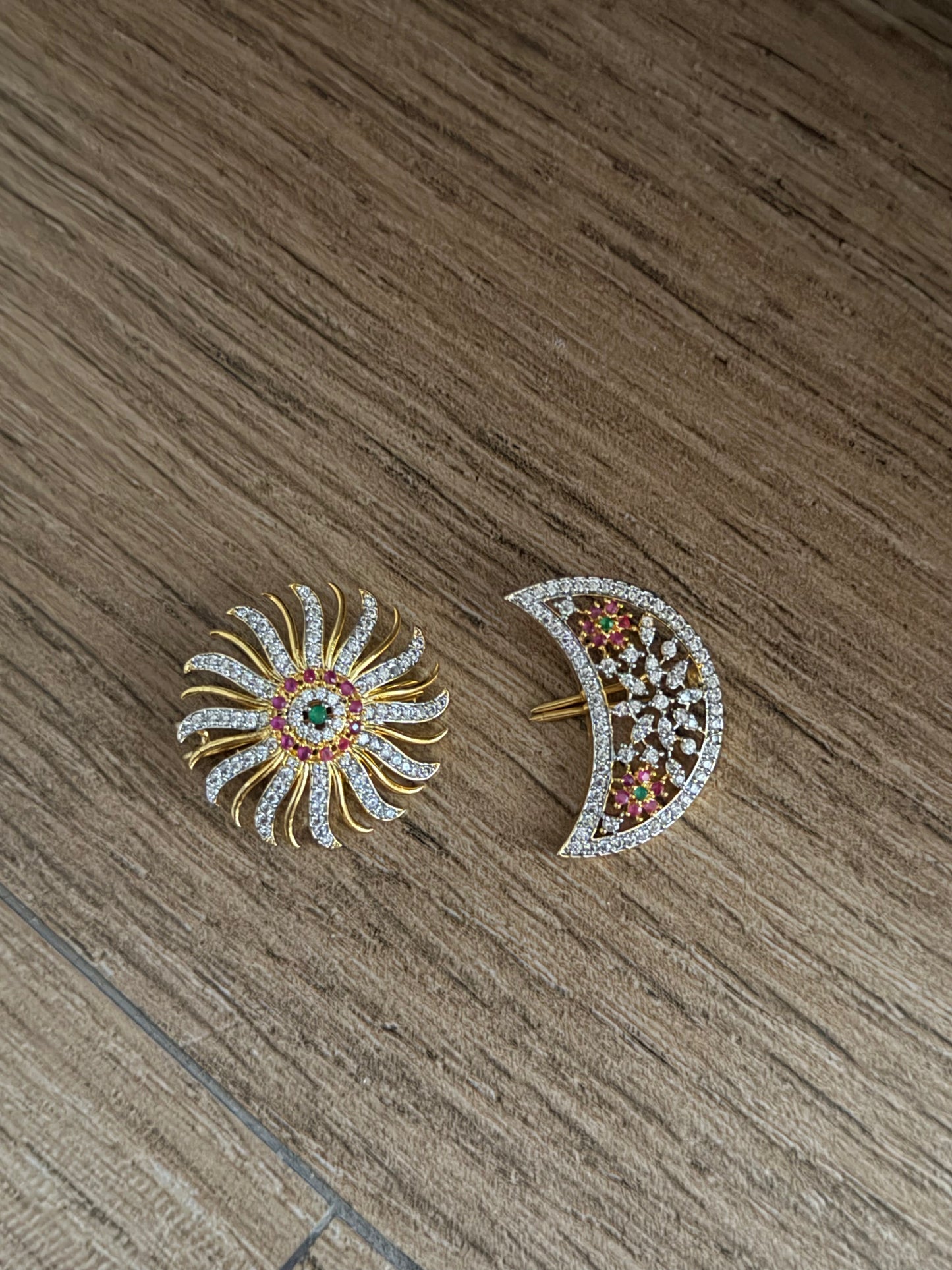 Beautiful surya chandra hair accessory