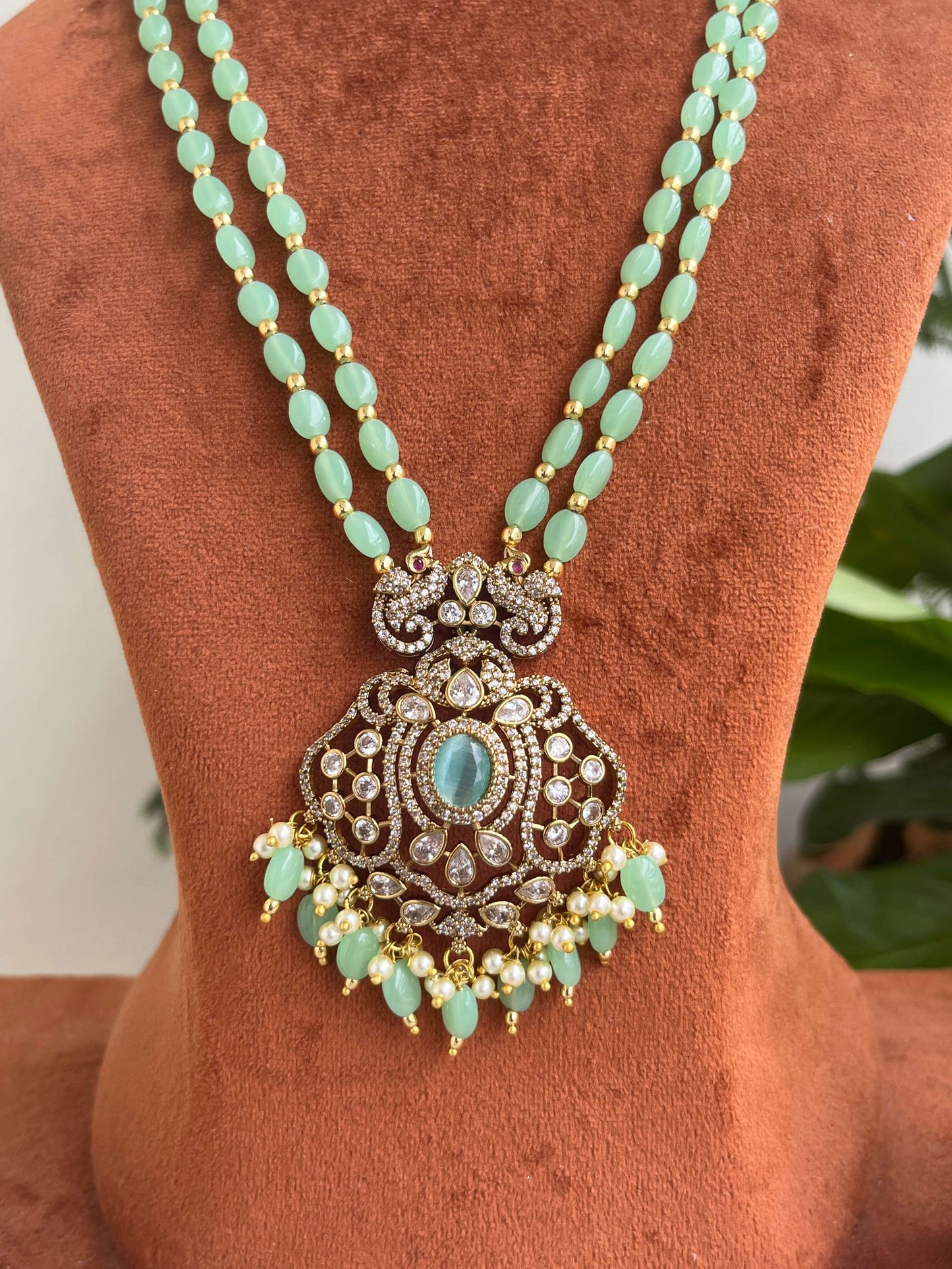 Handmade Beads Haram with Victorian Pendant & Earrings