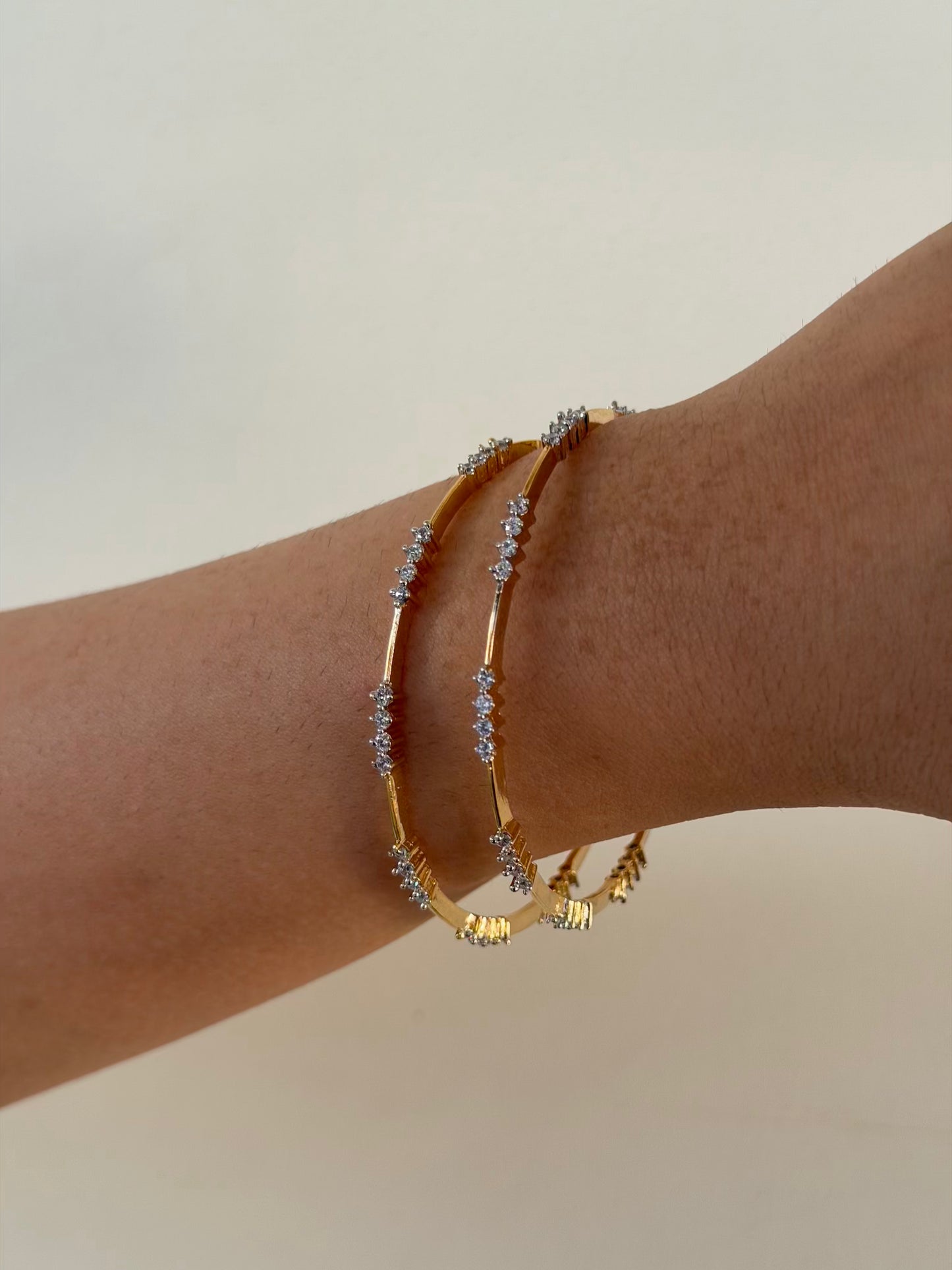 Floral Cluster Diamond-Look Slim Bangle Set