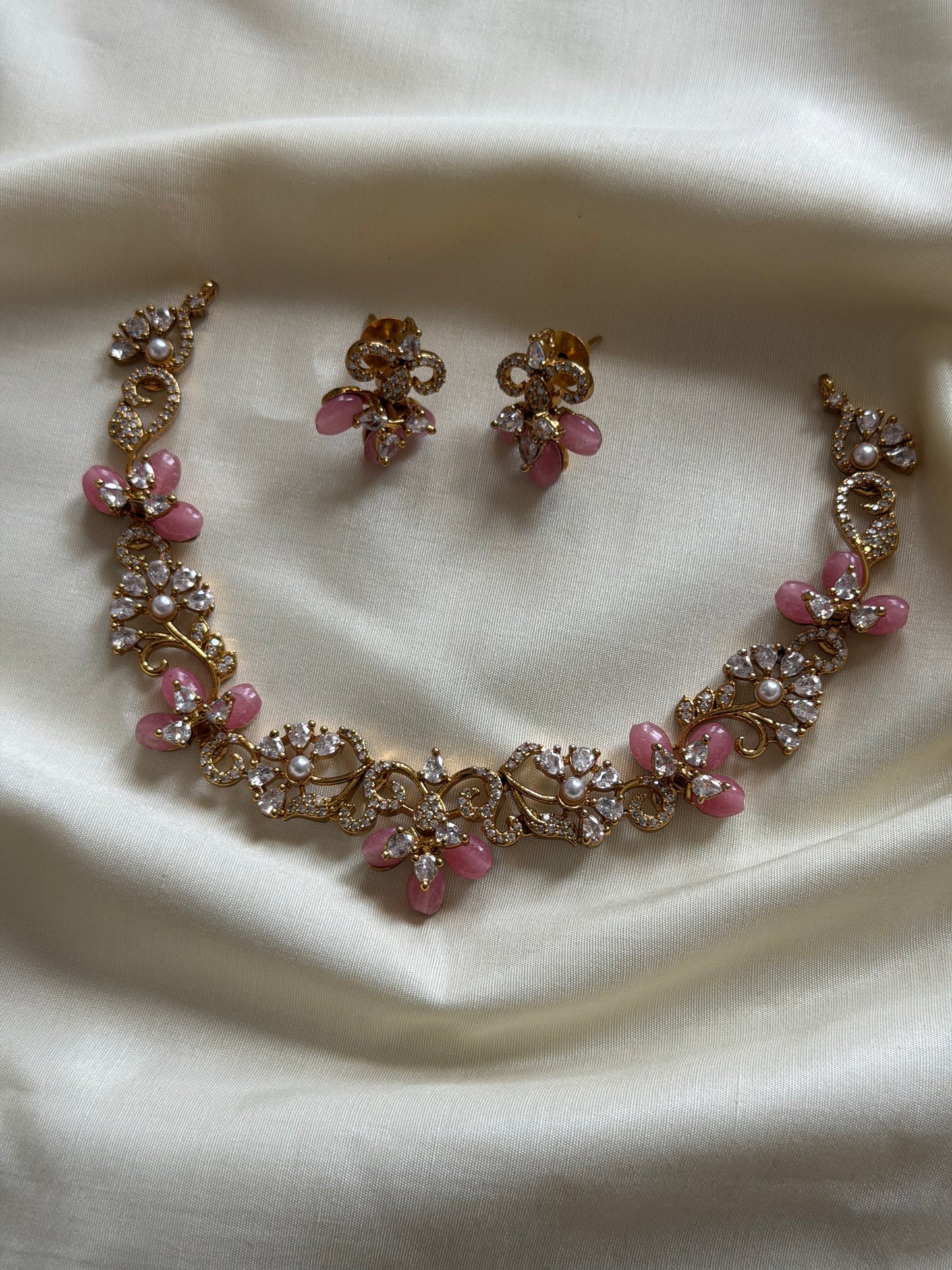 Floral Green Stone Necklace Set