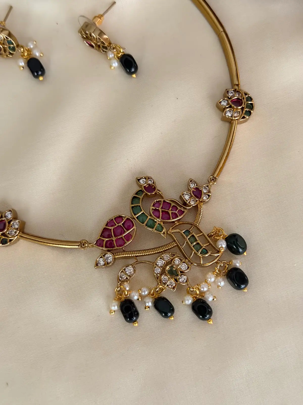 Peacock Motif Kanti Necklace Set