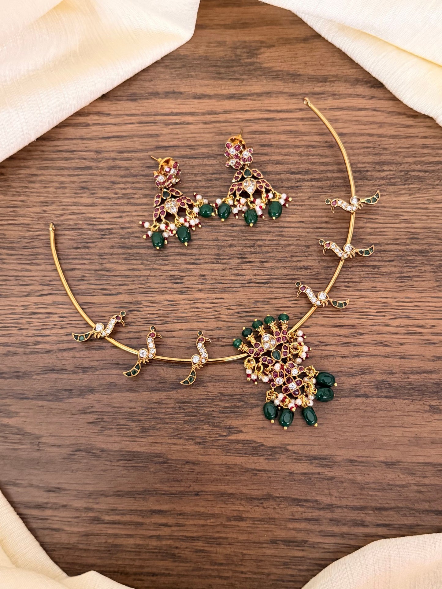 Peacock Motif Hasli Necklace Set