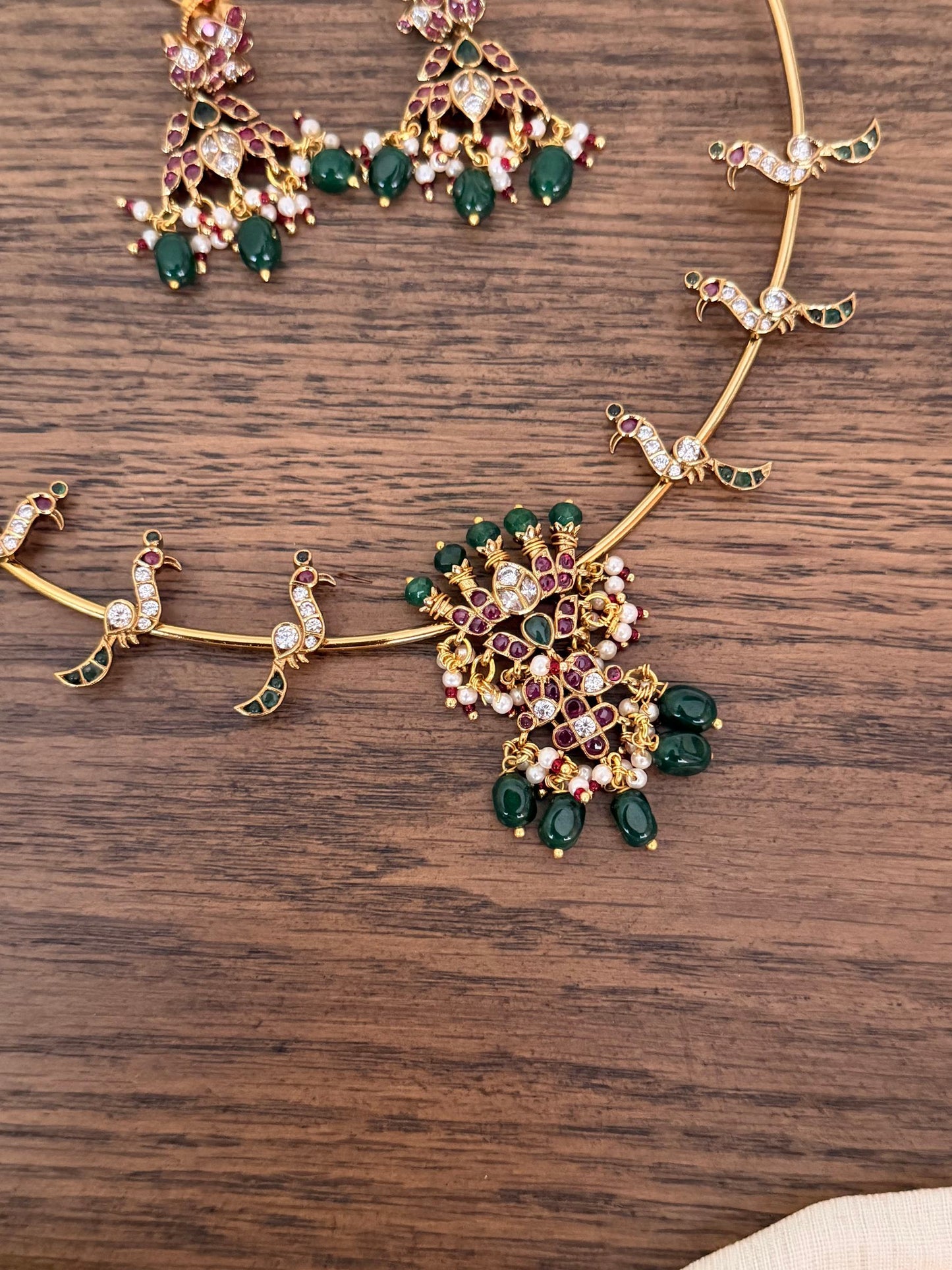 Peacock Motif Hasli Necklace Set
