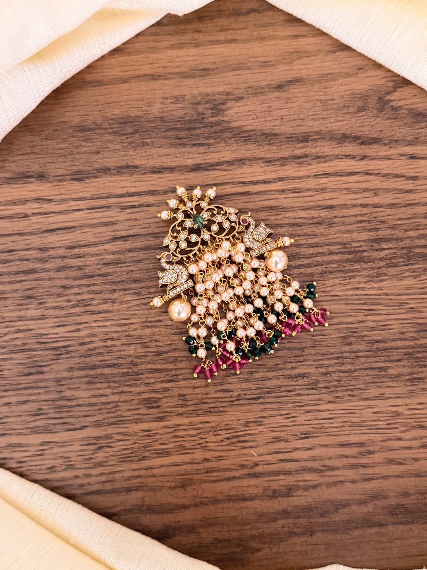 Pearl Tassel Floral Hair Brooch / Jada Billai