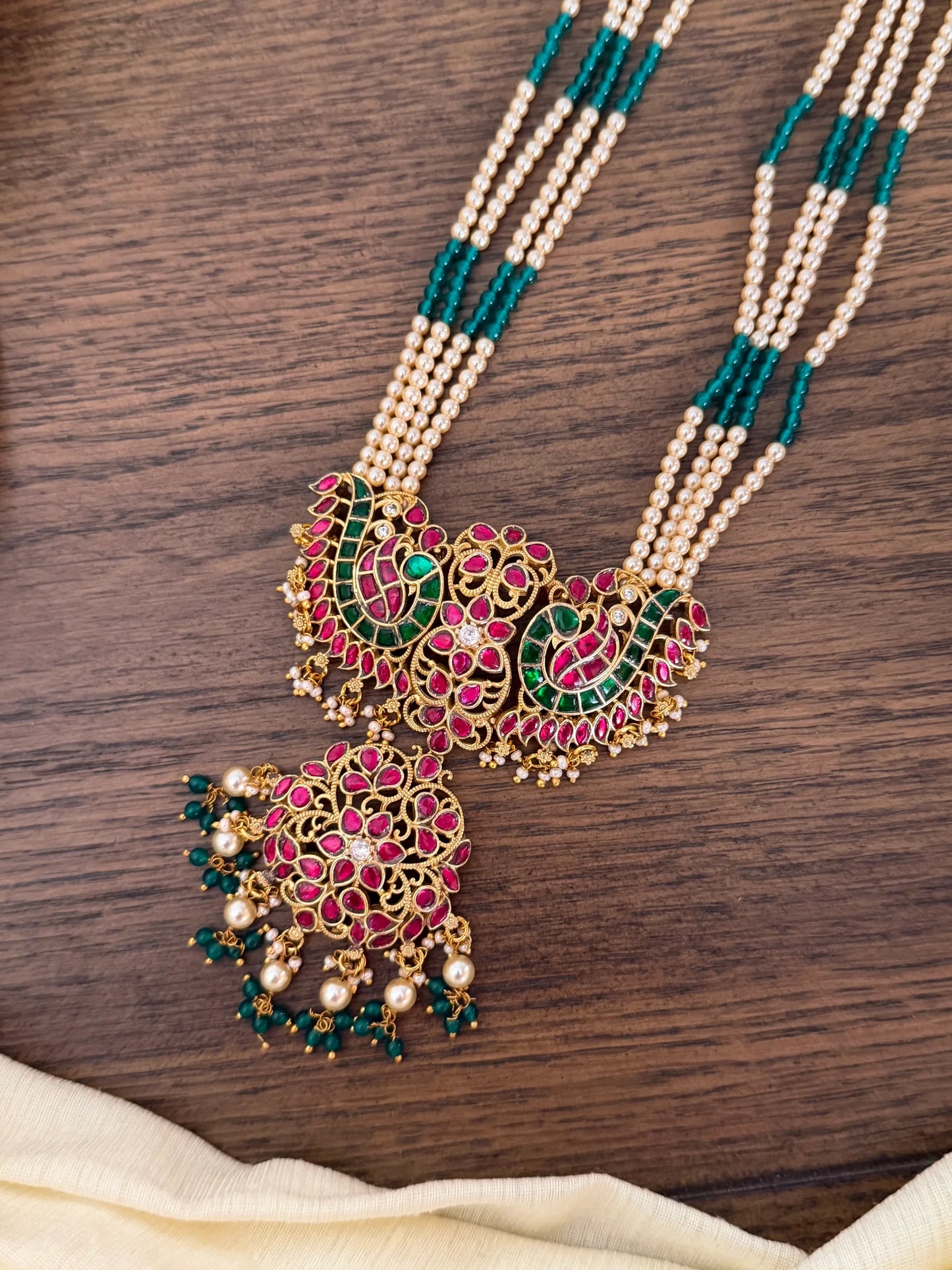 Twin Crescent Pearl & Emerald Long Haaram