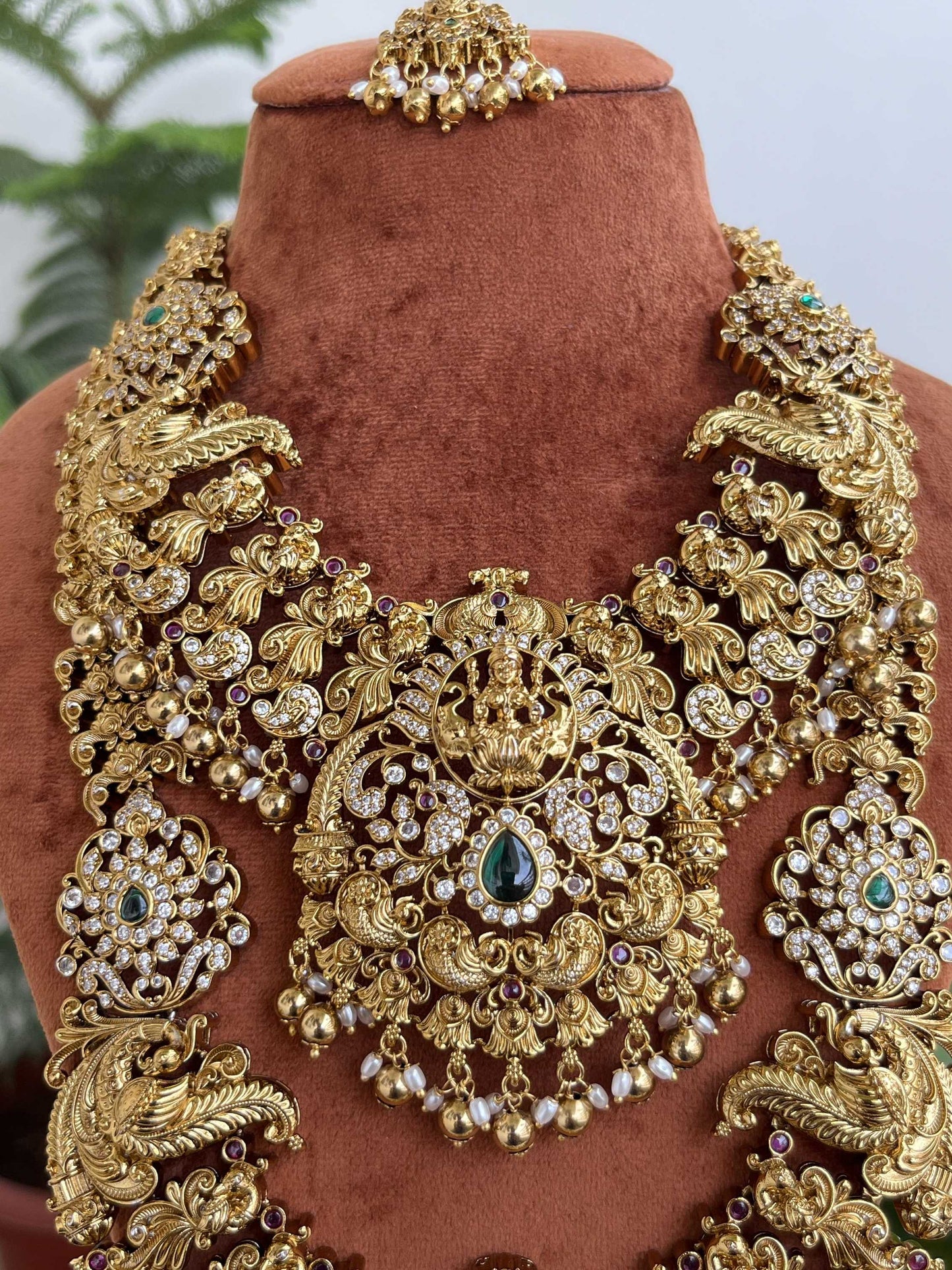 Bridal Combo Set | Antique Temple Jewelry Haram, Short Necklace, Earrings & Maang Tikka