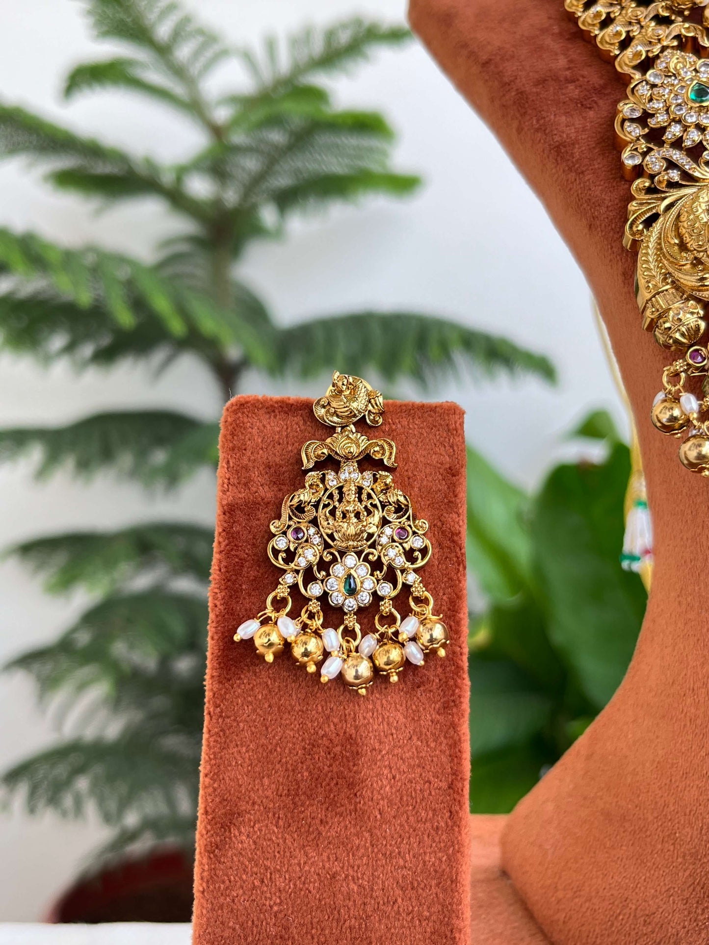 Bridal Combo Set | Antique Temple Jewelry Haram, Short Necklace, Earrings & Maang Tikka