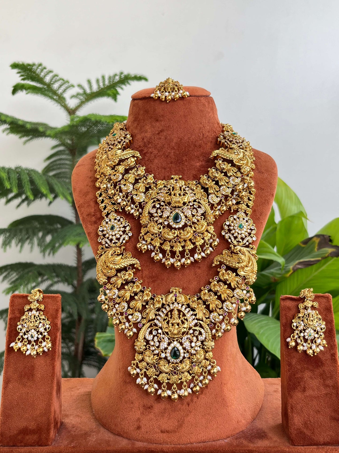 Bridal Combo Set | Antique Temple Jewelry Haram, Short Necklace, Earrings & Maang Tikka