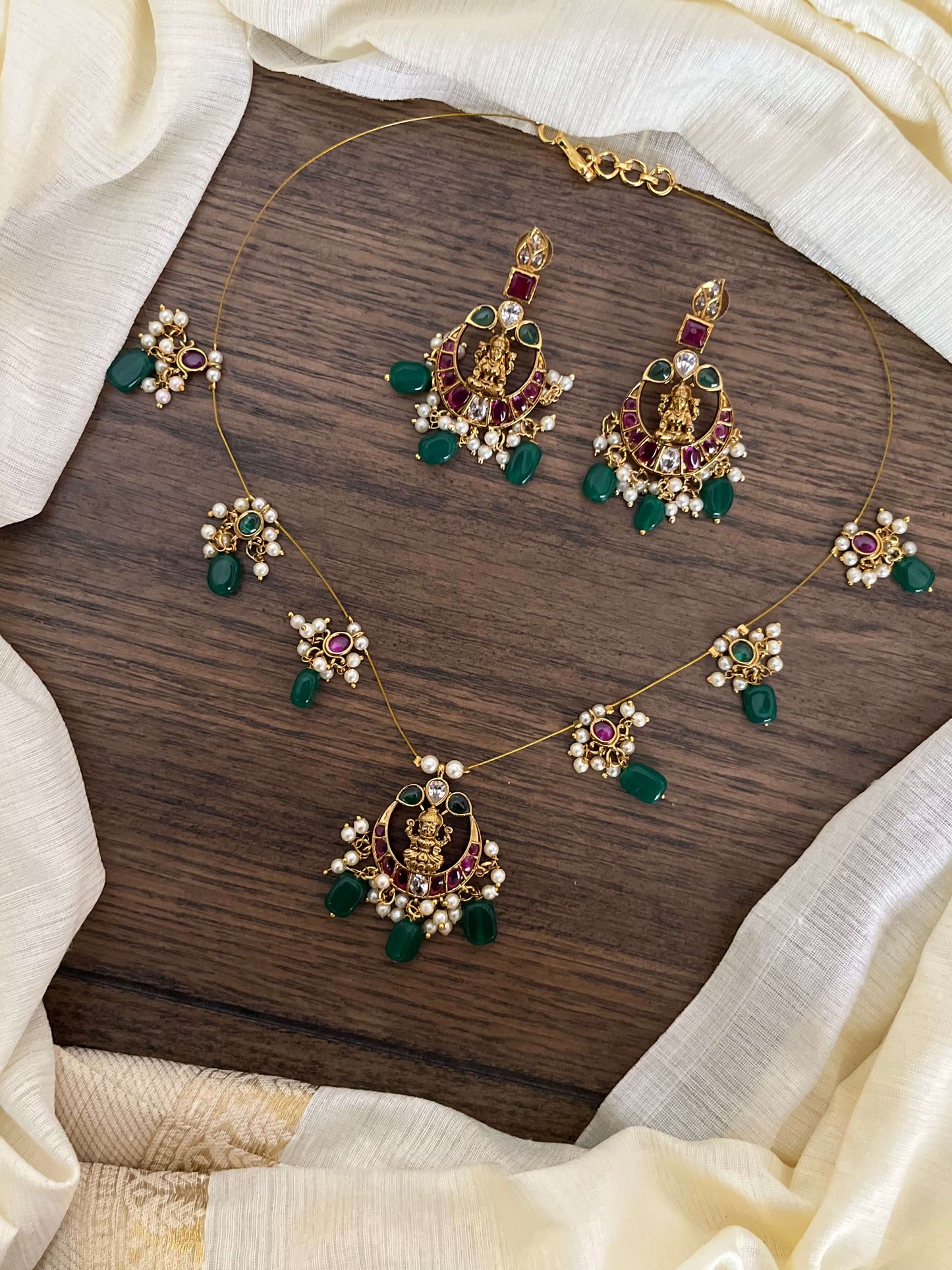 Lakshmi Devi Pendant with Kemp Stones Invisible Chain & Earrings