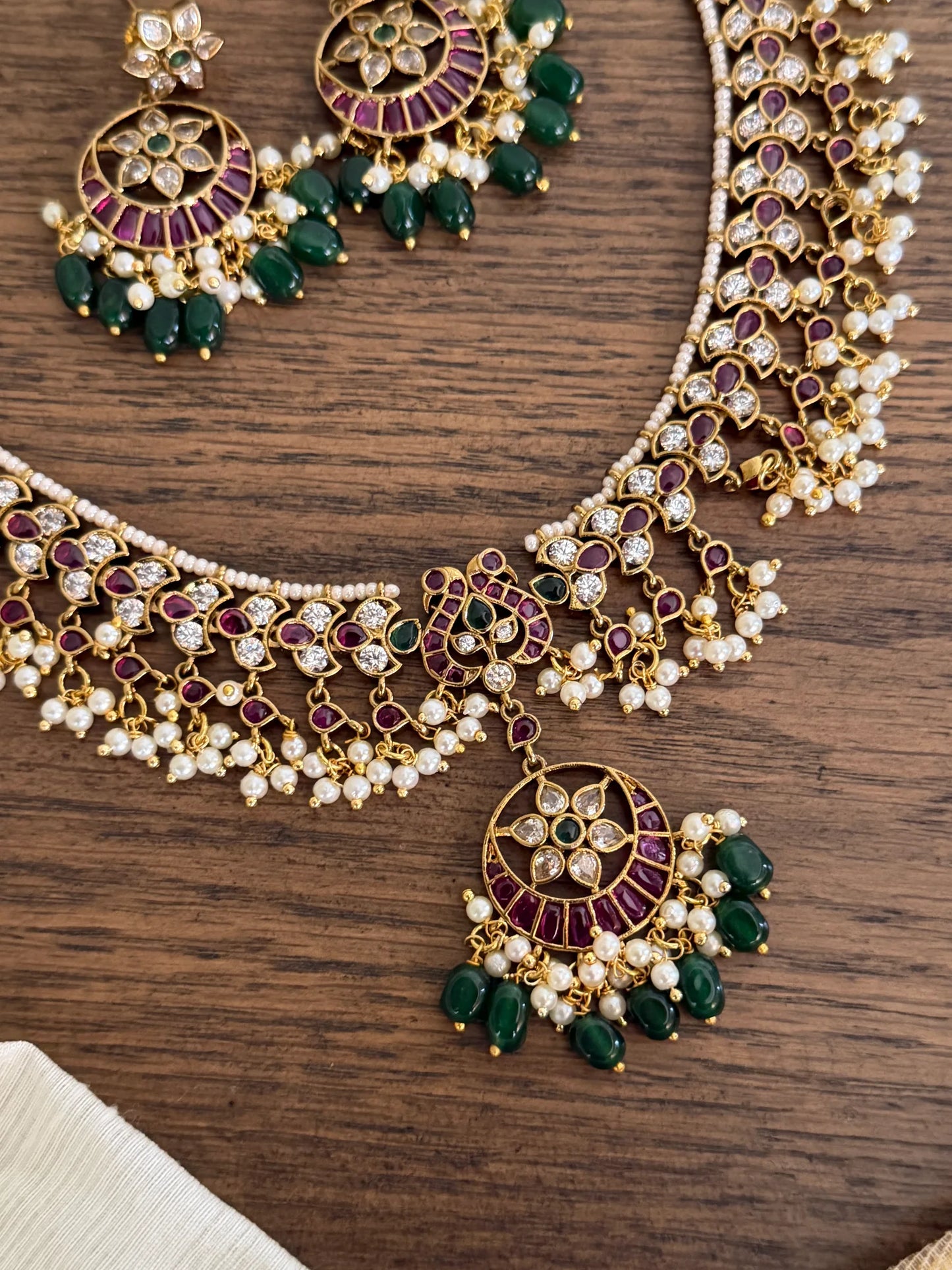 Classic Pearl Cluster Necklace Set