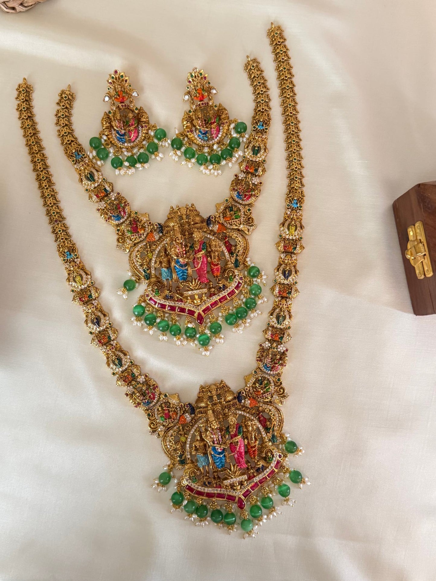 Grand Srinivasa Kalyanam Haram Set