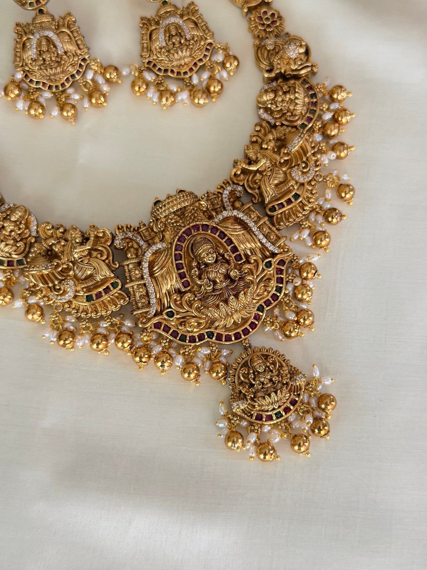 Antique Temple Choker Set