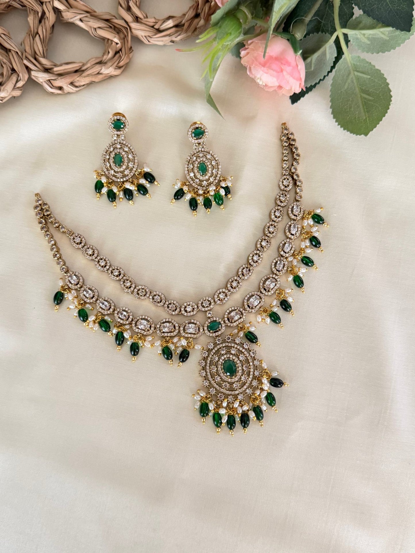 Double Layer Round Pendant Necklace Set