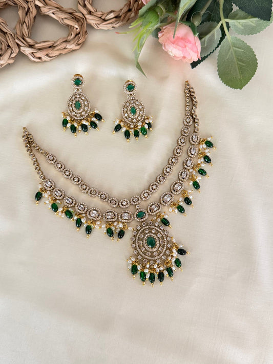 Double Layer Round Pendant Necklace Set