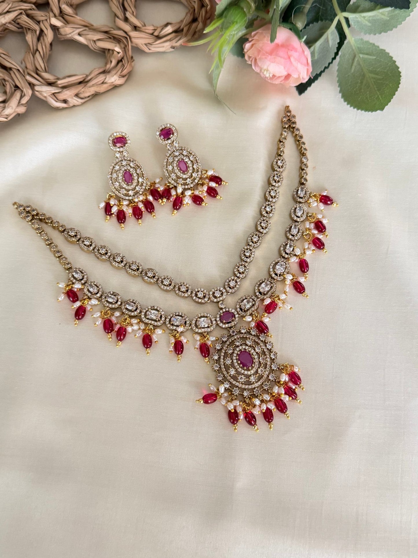 Double Layer Round Pendant Necklace Set