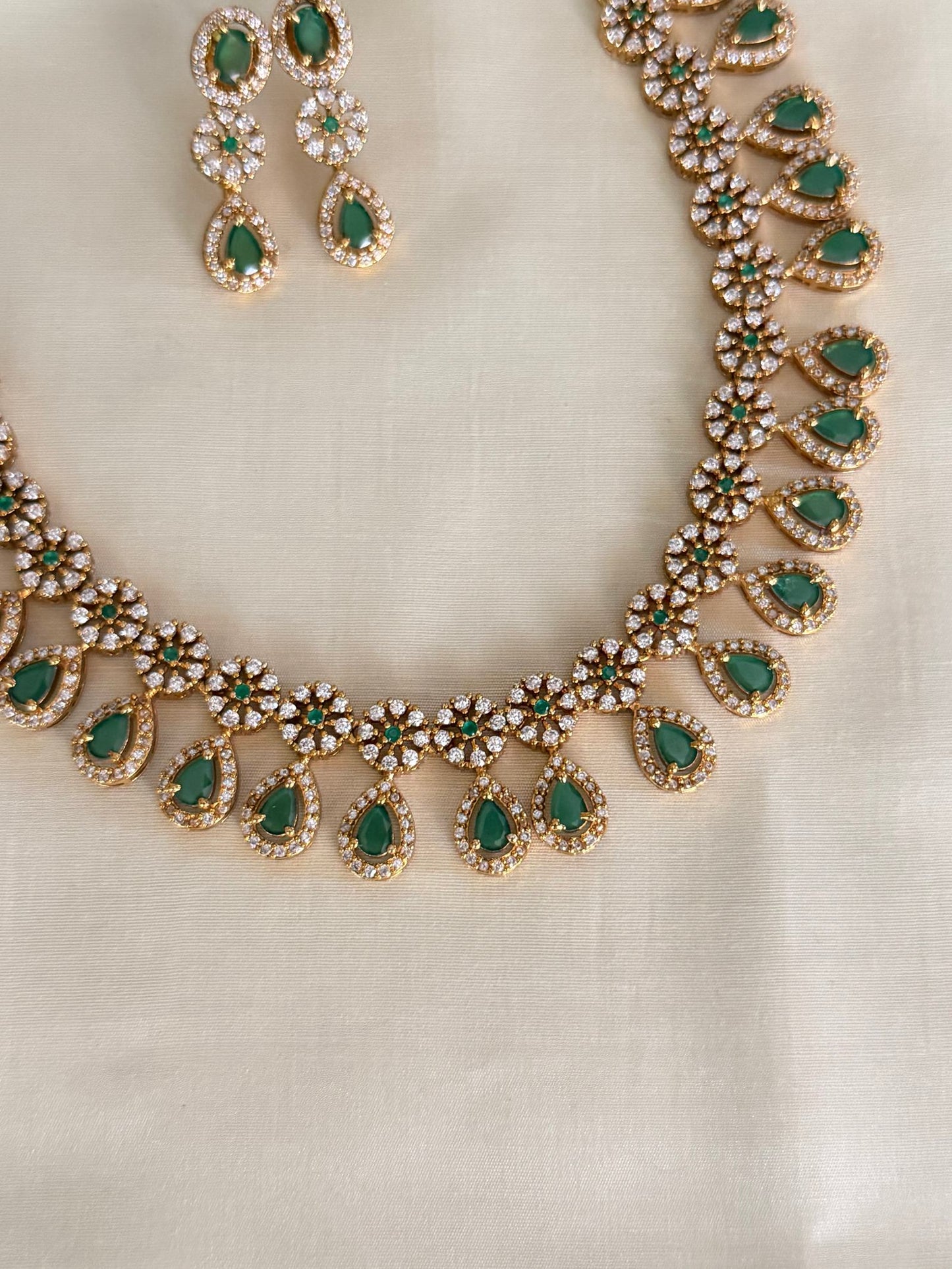 Minimal AD Necklace Set