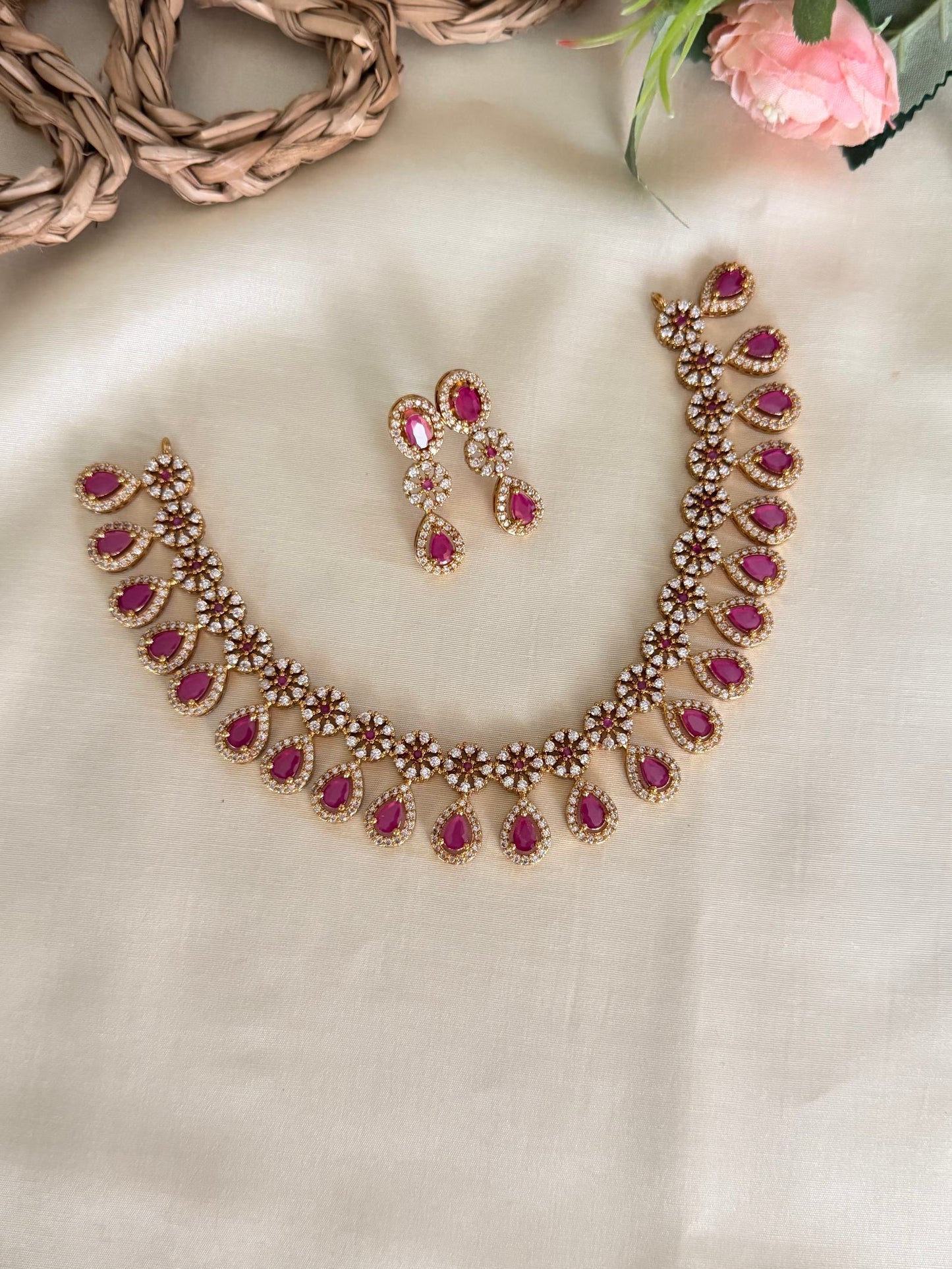 Minimal AD Necklace Set