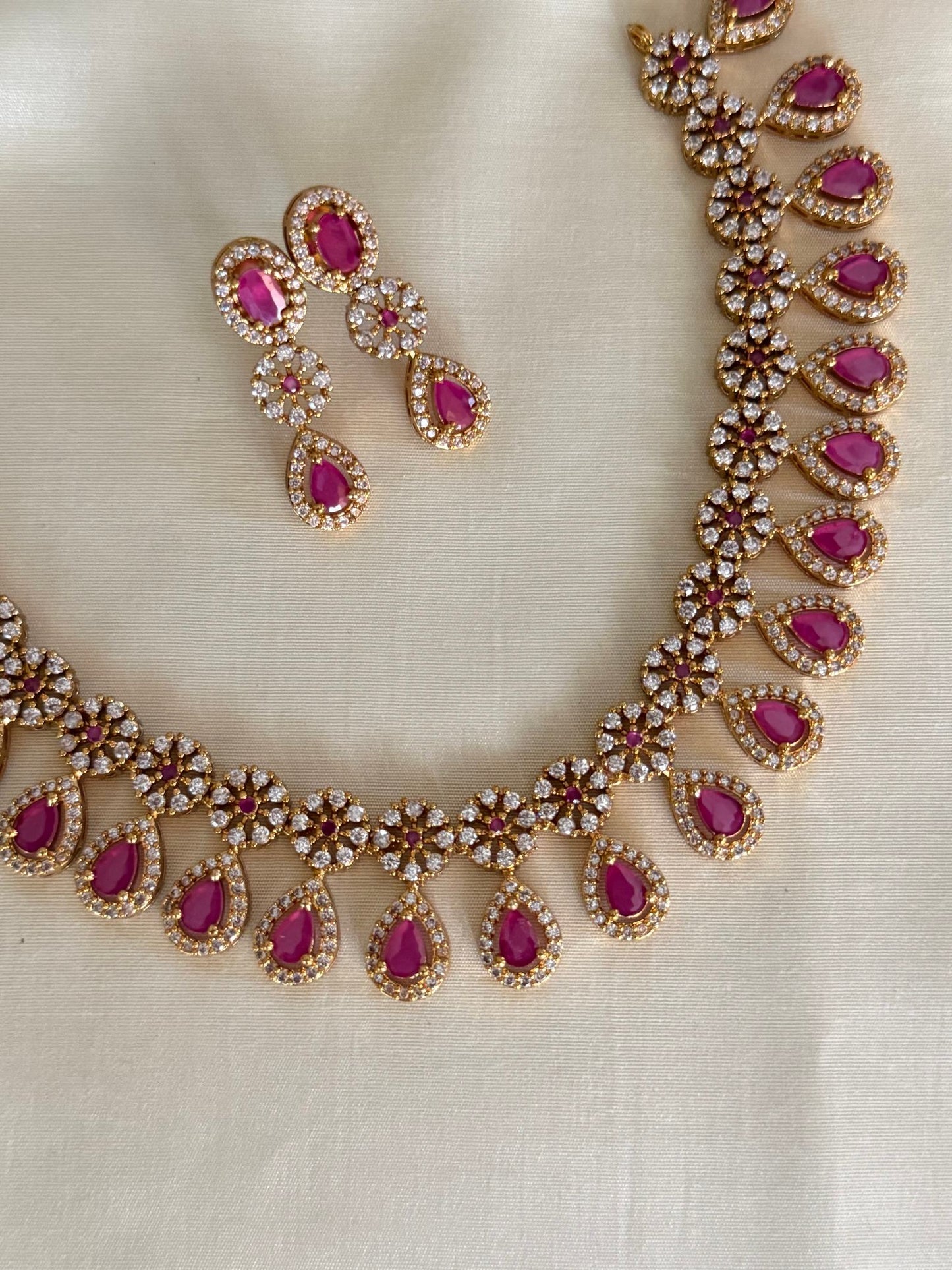 Minimal AD Necklace Set