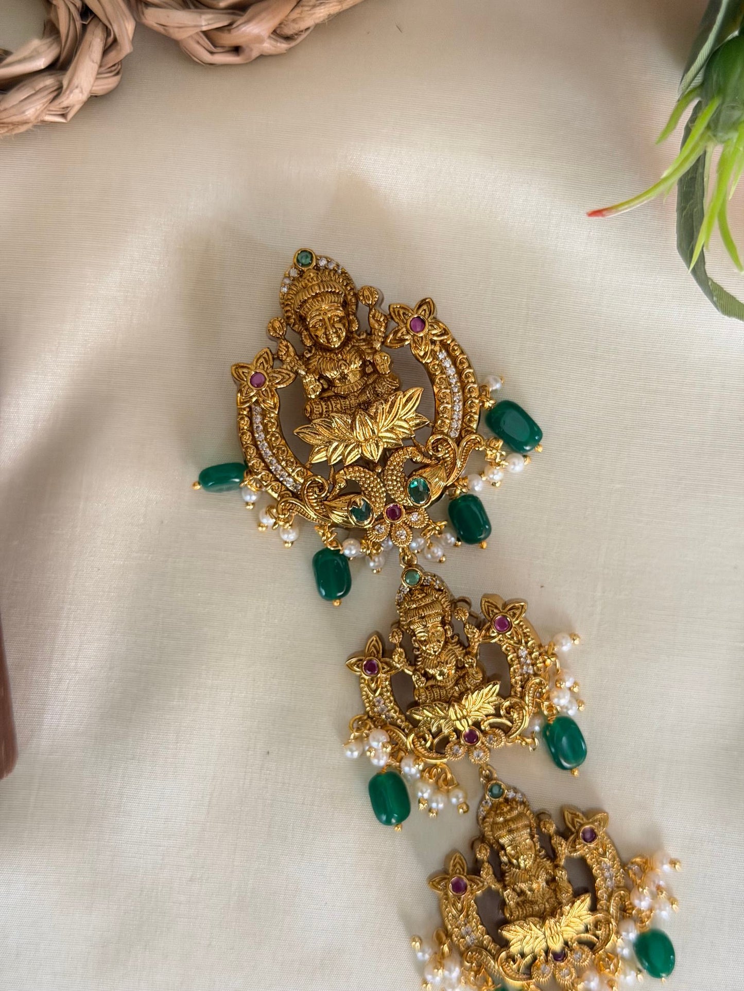 Goddess Lakshmi Devi Short Jada