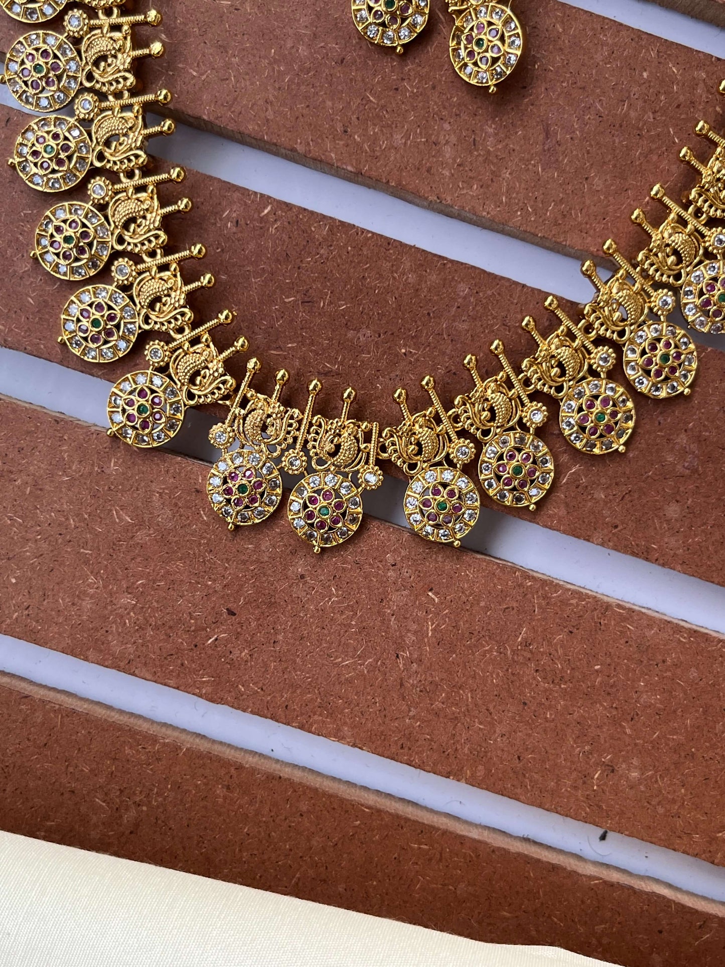 Coin Temple Choker Necklace Set