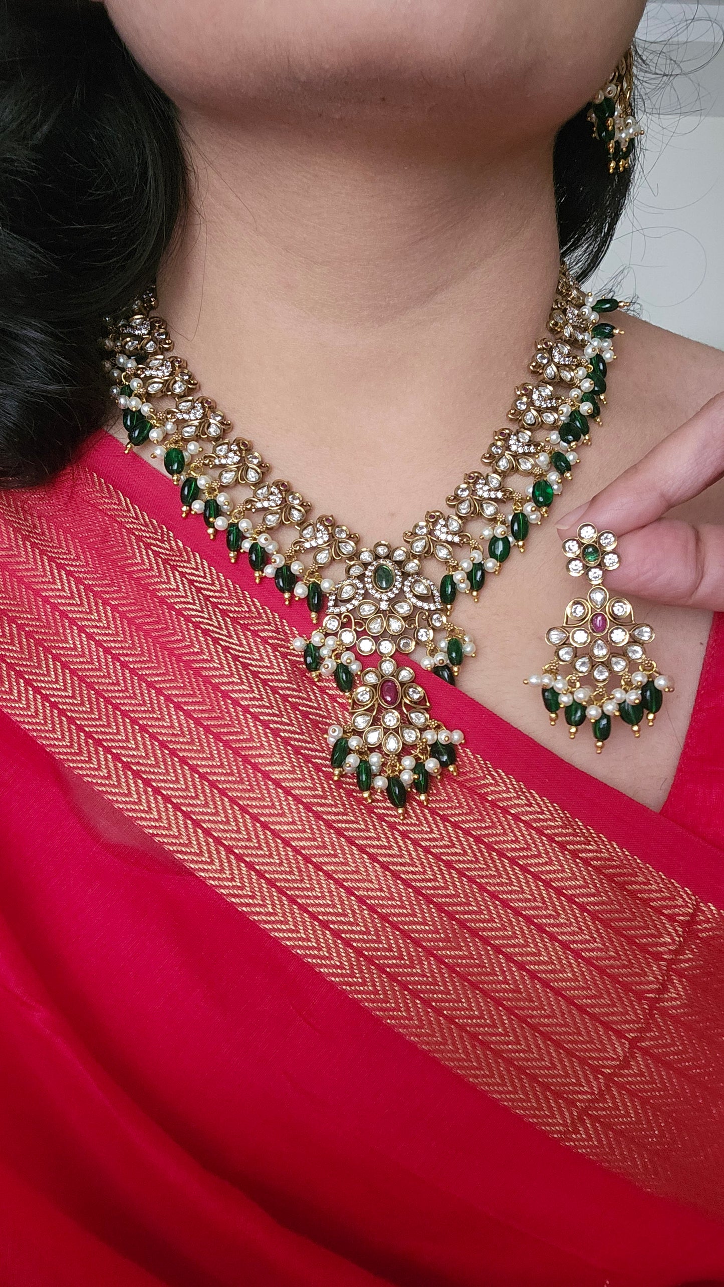 Peacock Motif Kundan Necklace Set with Green Monalisa Beads – Bridal Elegance