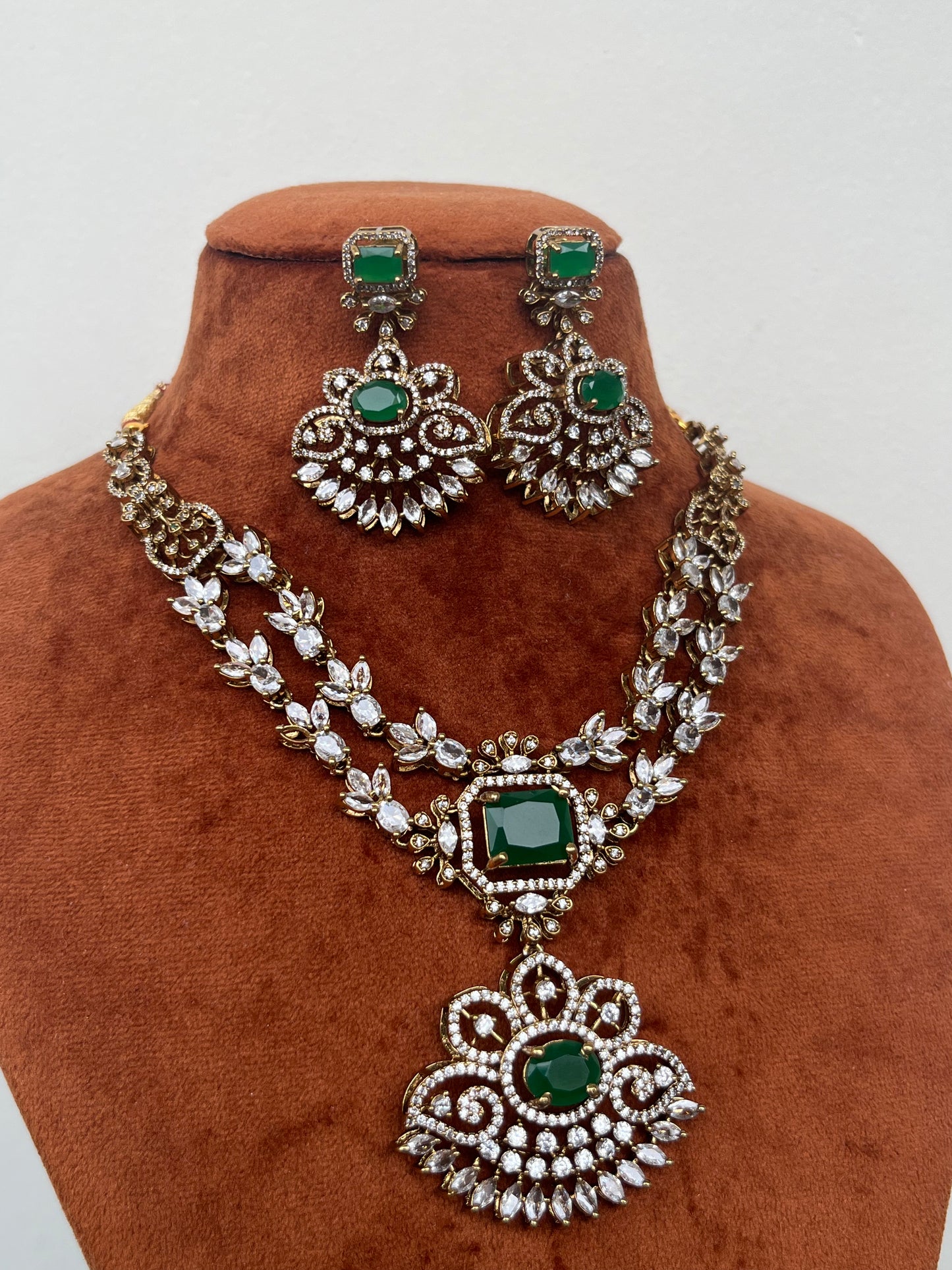 Victorian Double Layer Floral Necklace Set – Mint & Green Variants