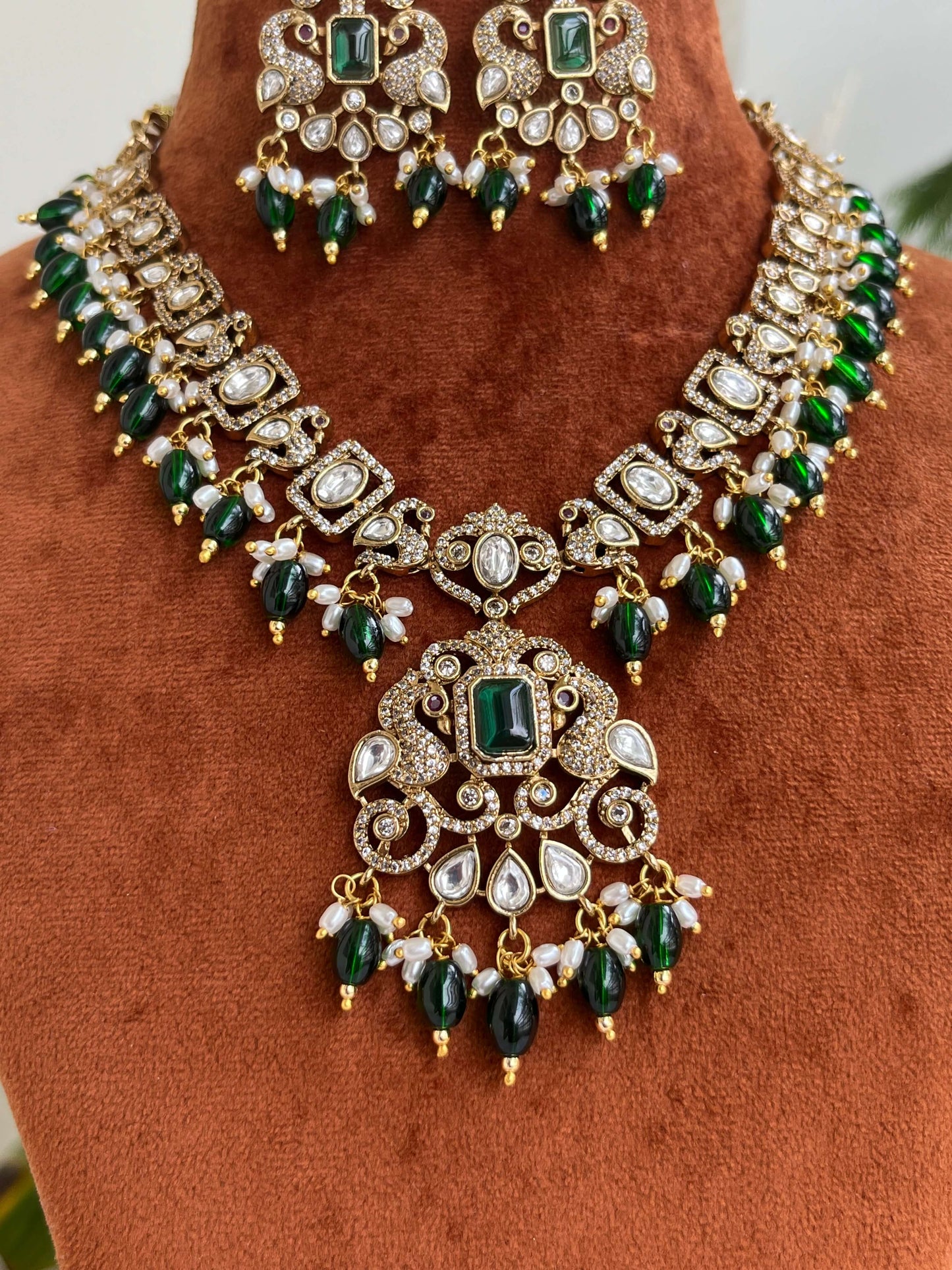 Victorian Necklace Set with Emerald Green Stones & Pearl Drops