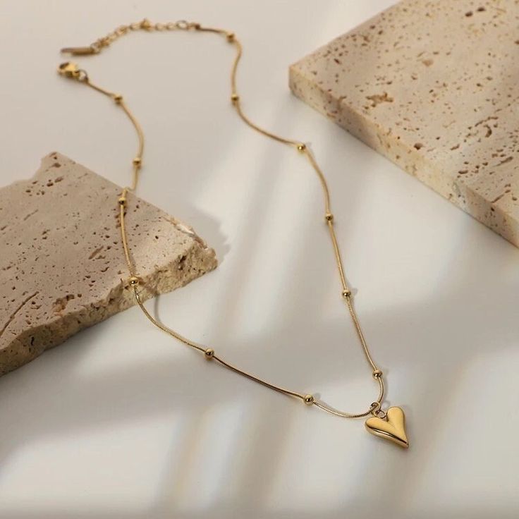 Mei Necklace
