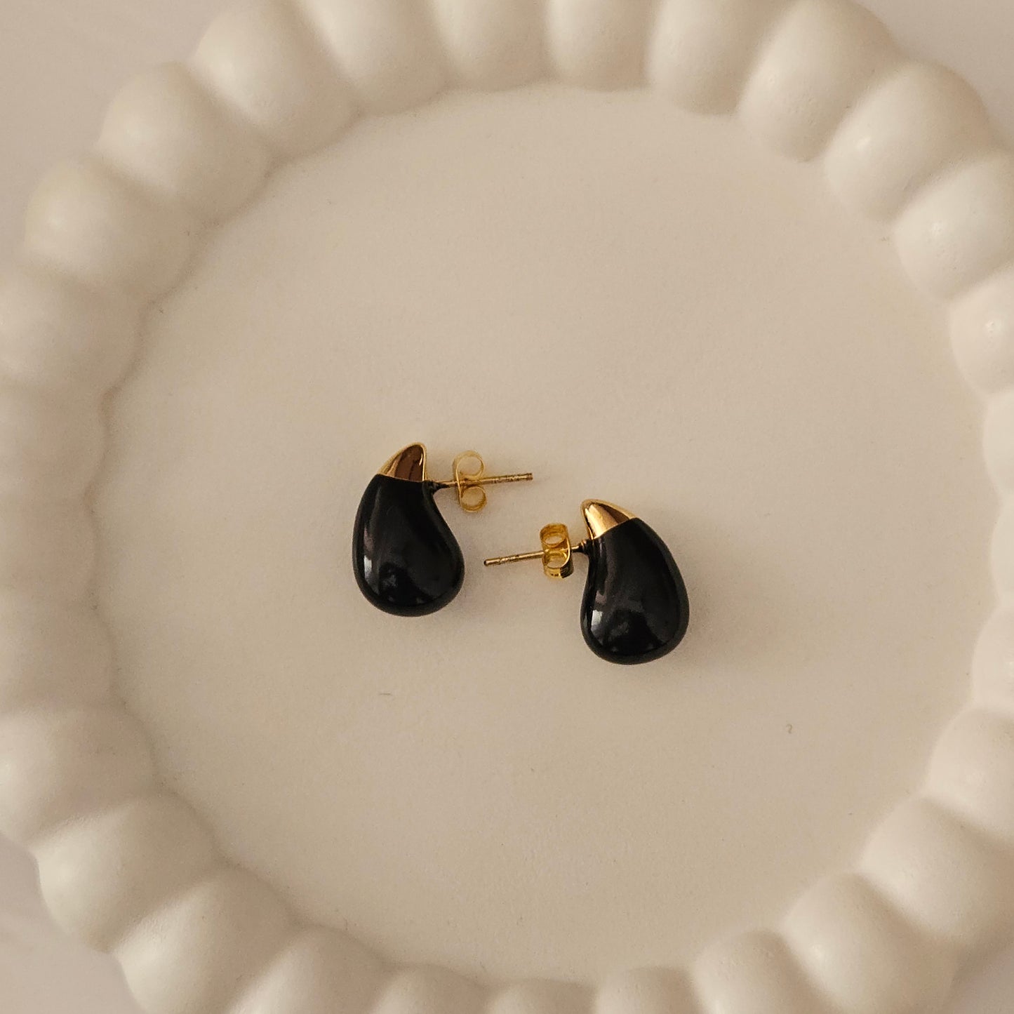 Drop Earrings - Black