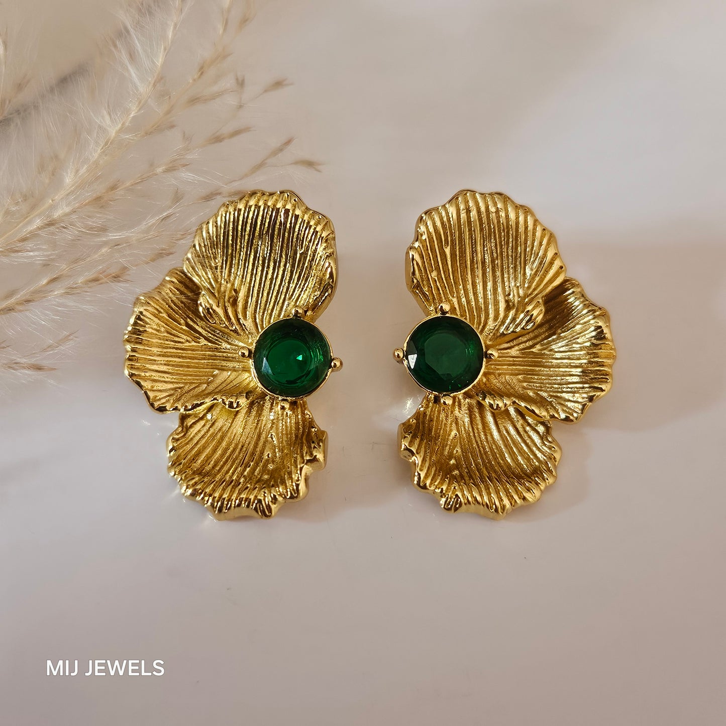 Elara Earrings