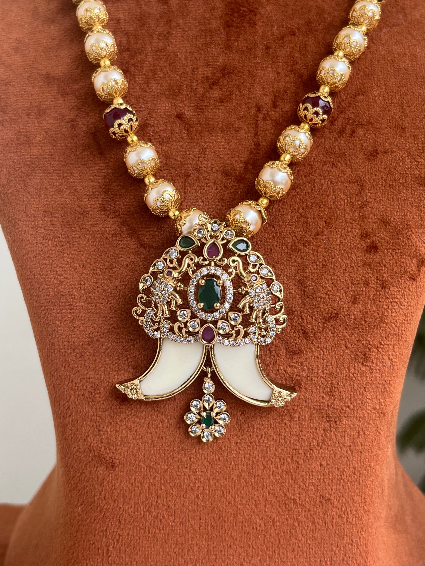 Elephant Motif Tiger Nail Pendant Haram with Pearls – Royal Traditional Jewellery