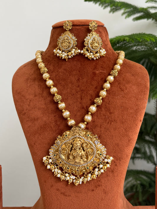 Lakshmi Devi Haram with Pearls & Detachable Pendant – Comes with Earrings