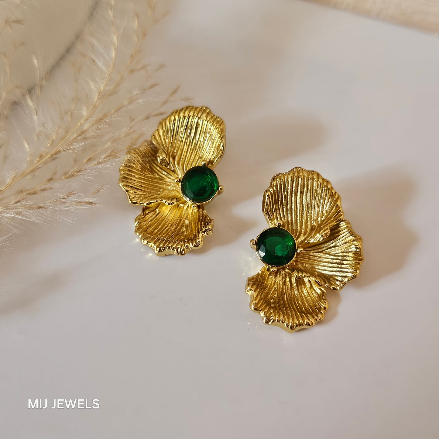 Elara Earrings