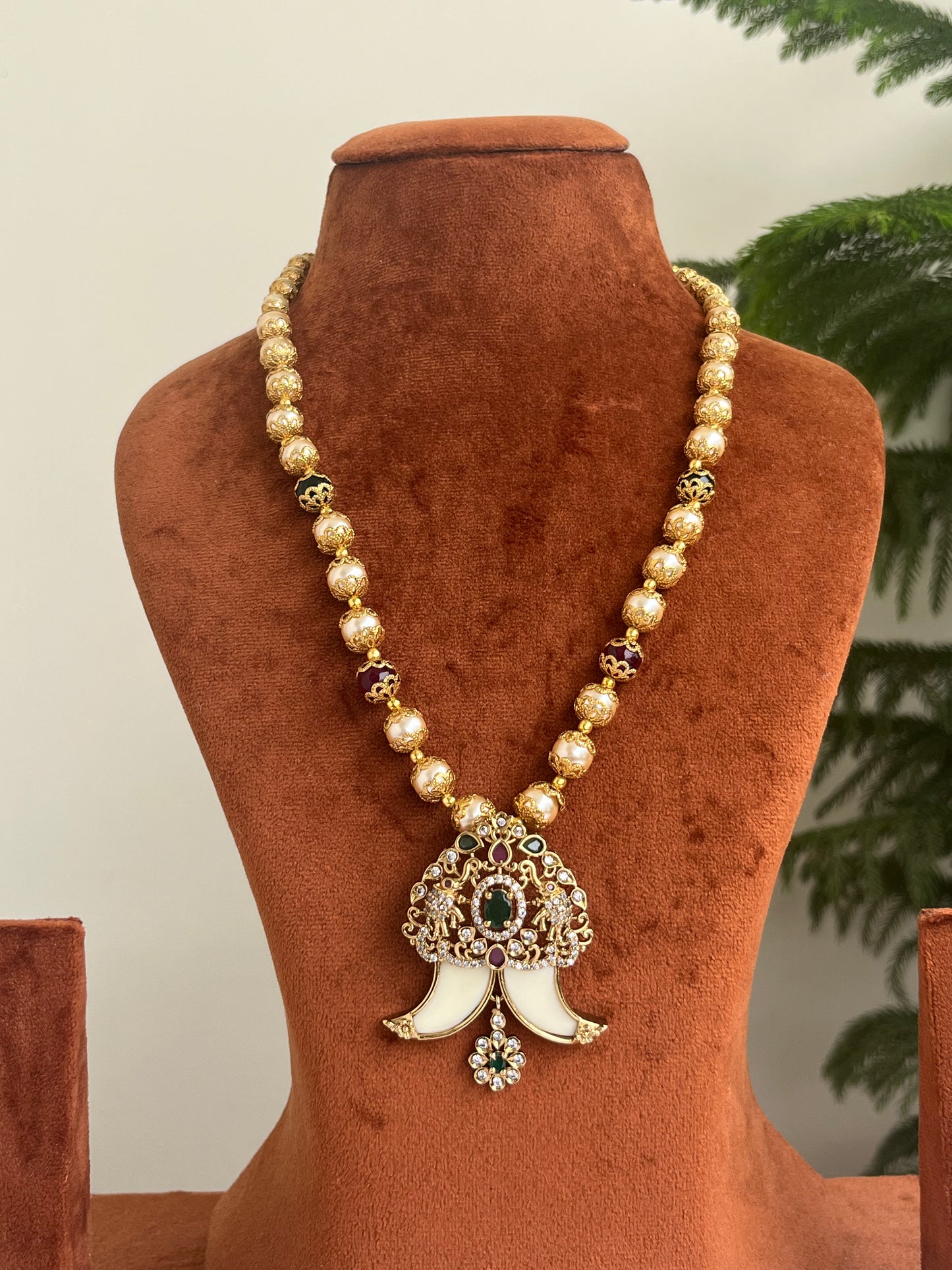 Elephant Motif Tiger Nail Pendant Haram with Pearls – Royal Traditional Jewellery