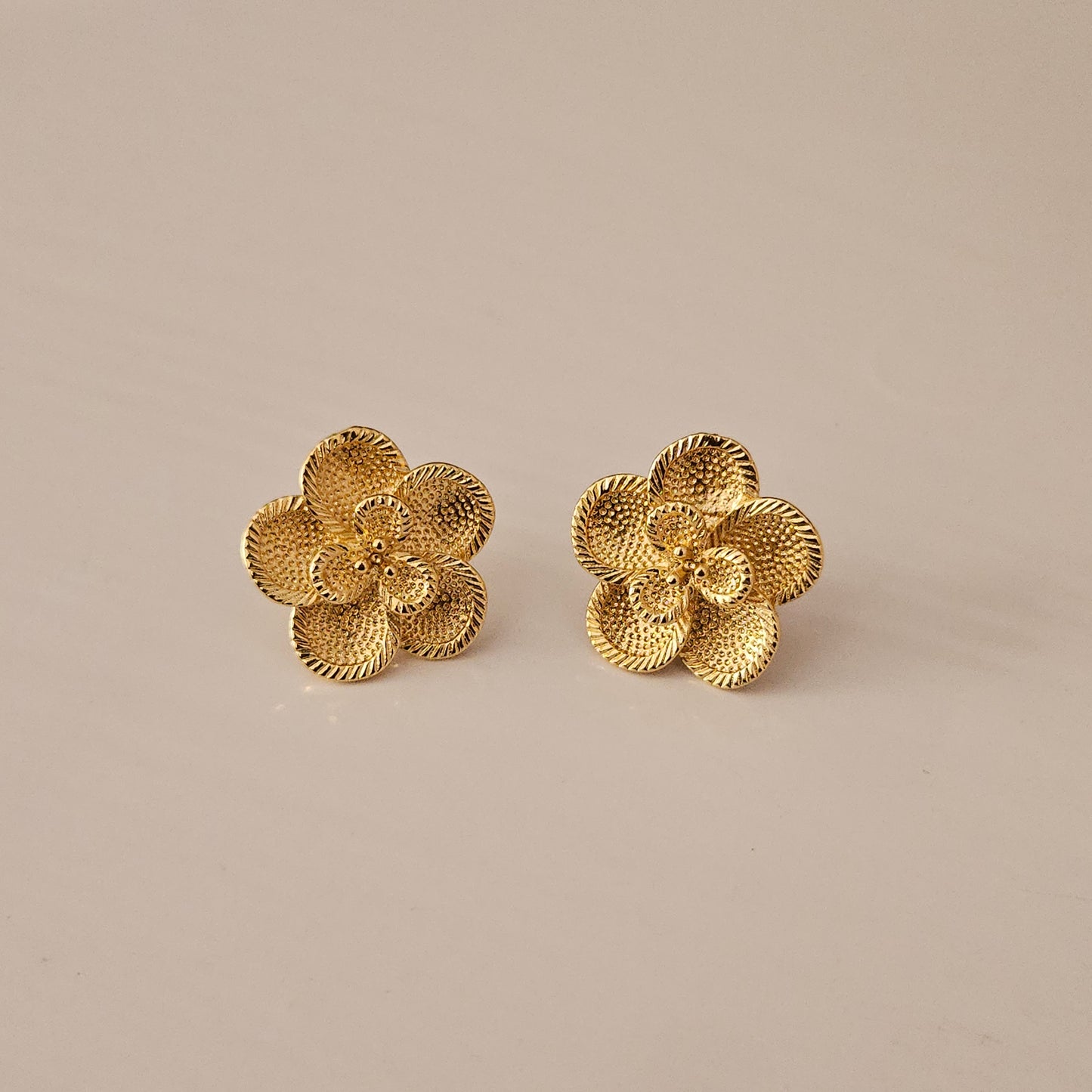 Flora Studs