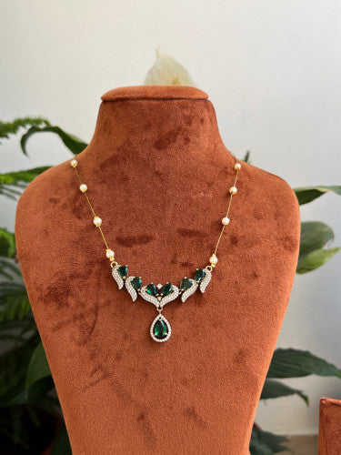 Invisible Chain Minimal - Multicolor and Green